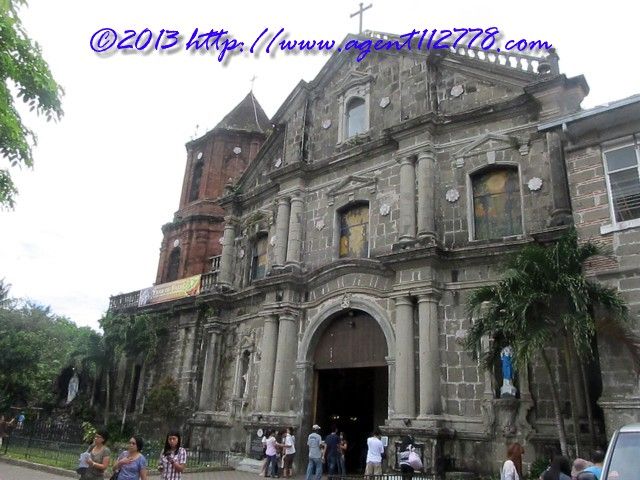 Pila Laguna - Facade