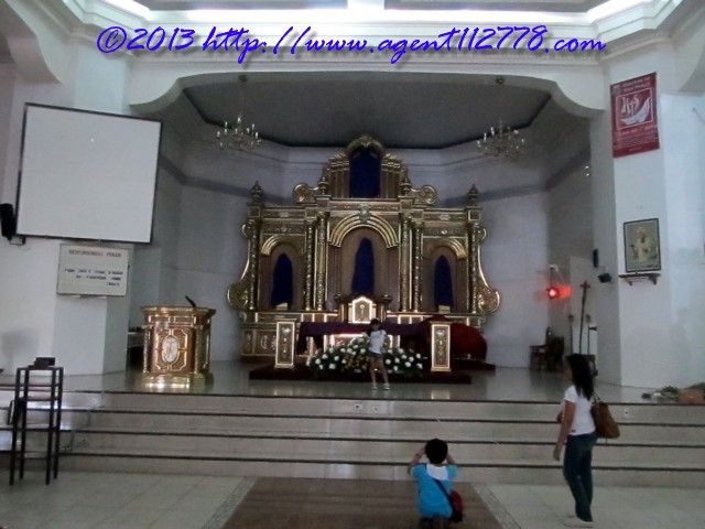 Sta Cruz Laguna - Altar