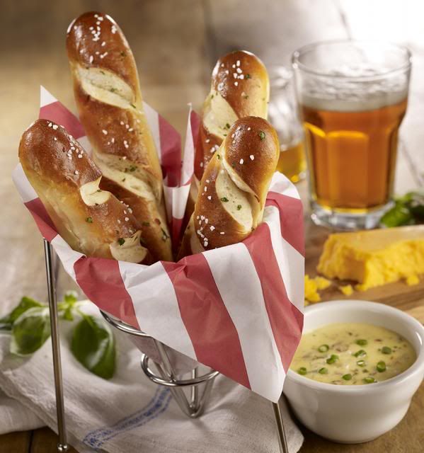 TGI Friday - Pretzels and Cheese Sauce