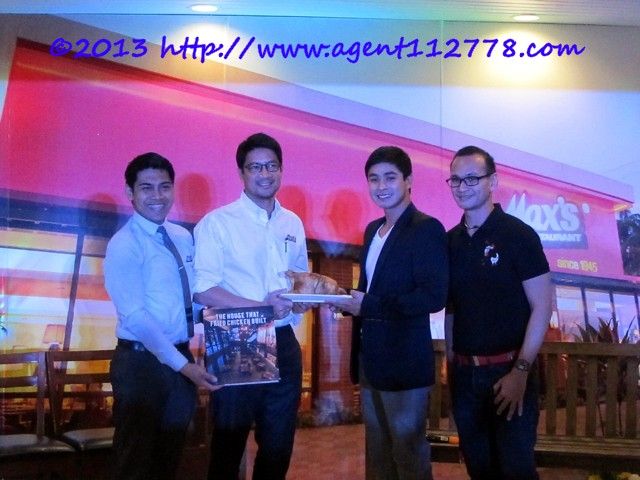 Coco Martin with Max's Restaurant Management