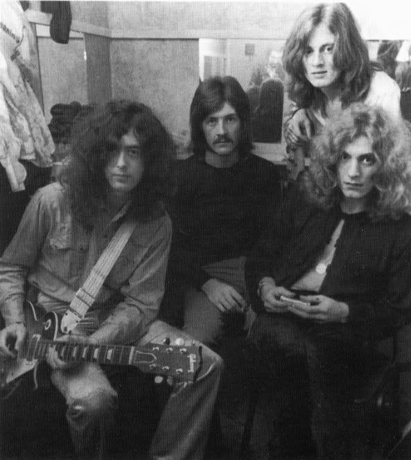 1969-10-12BackstageLyceum.jpg